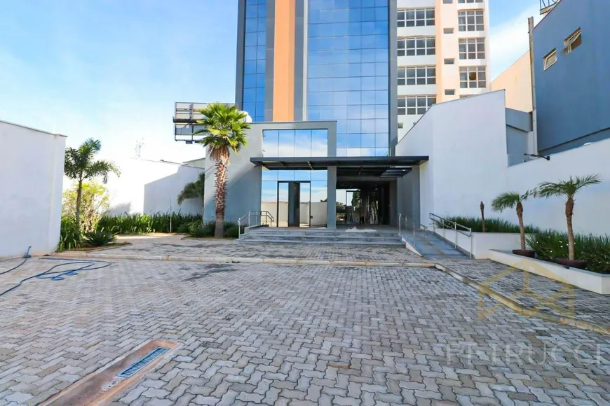 Foto 1 de Sala Comercial com 2 Quartos para alugar, 300m² em Jardim Chapadão, Campinas