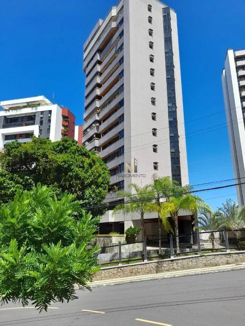 Foto 1 de Apartamento com 4 Quartos à venda, 300m² em Itaigara, Salvador