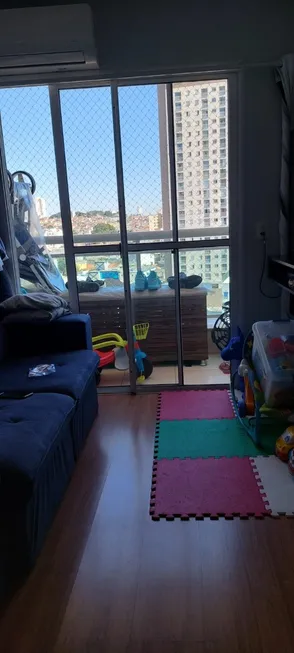 Foto 1 de Apartamento com 2 Quartos à venda, 60m² em Km 18, Osasco
