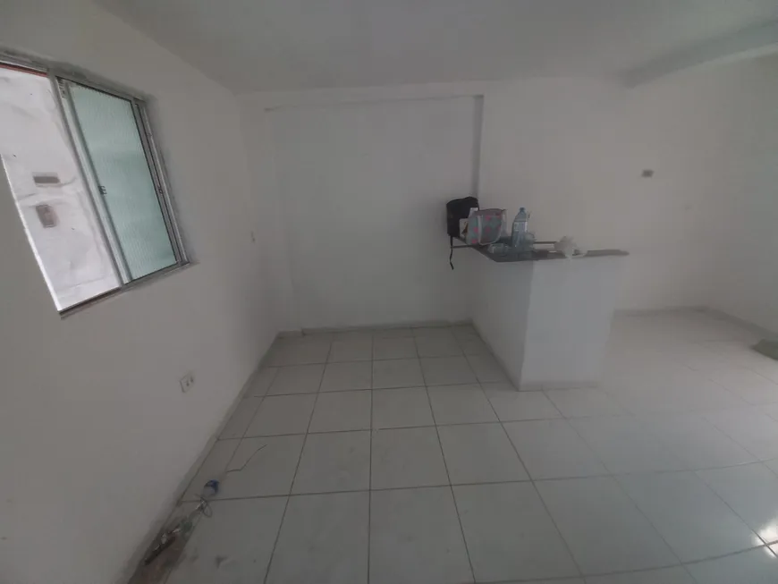 Foto 1 de Casa com 2 Quartos para alugar, 40m² em Agua Fria, Recife