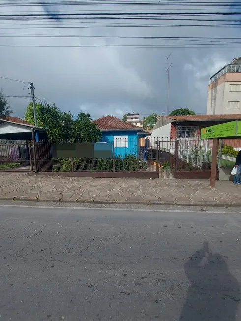 Foto 1 de Casa com 6 Quartos à venda, 350m² em Nossa Senhora de Lourdes, Caxias do Sul