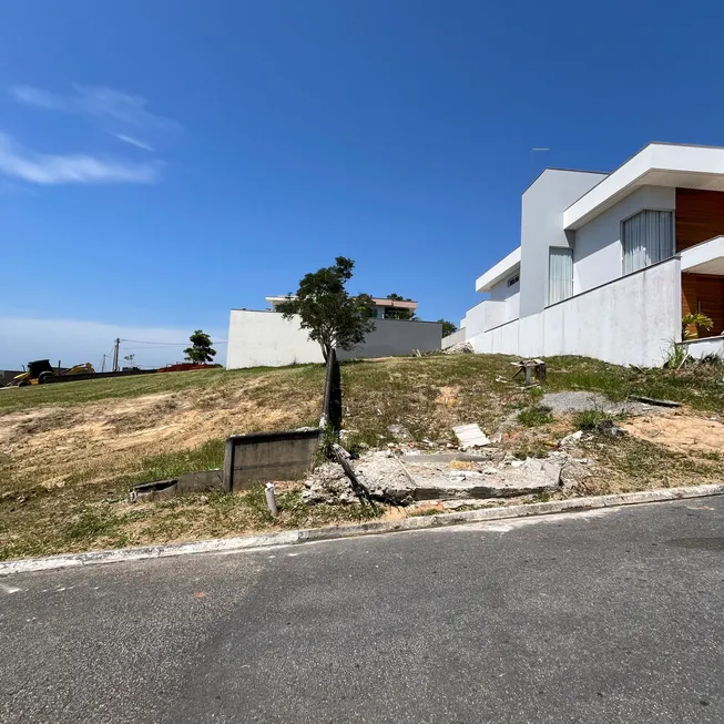 Foto 1 de Lote/Terreno à venda, 600m² em Lagoa, Macaé