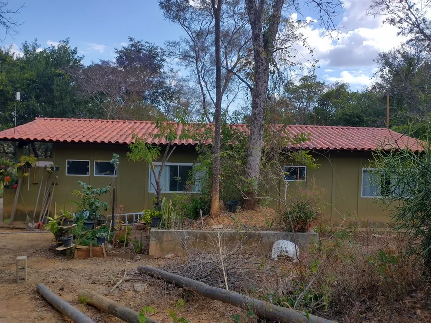 Foto 1 de Fazenda/Sítio com 2 Quartos à venda, 20000m² em Zona Rural, Jaboticatubas