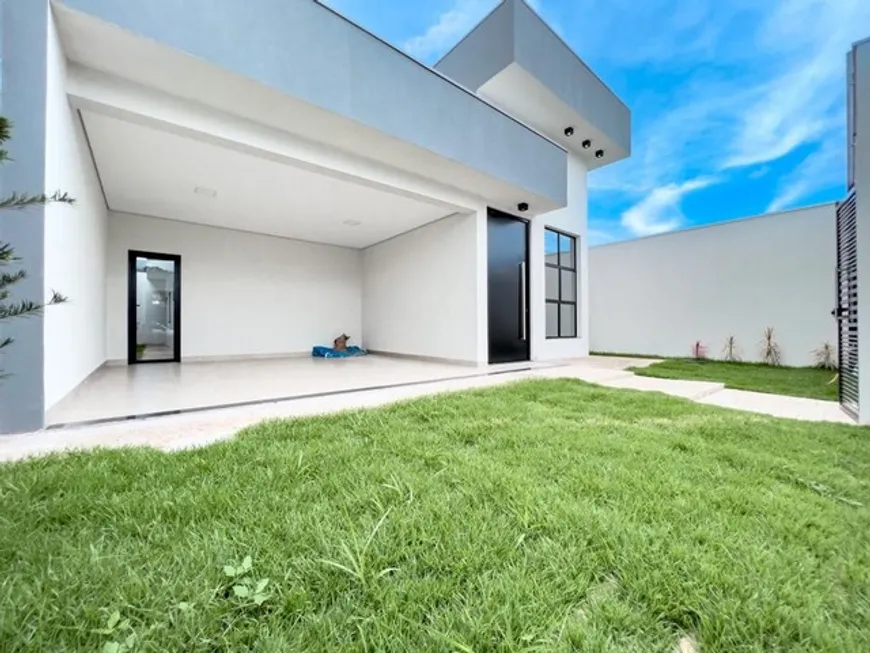 Foto 1 de Casa com 3 Quartos à venda, 210m² em Jardim Karaíba, Uberlândia