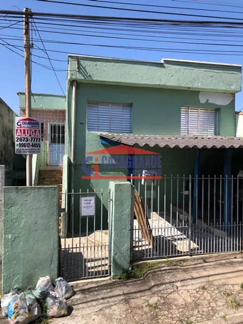 Foto 1 de Casa com 2 Quartos para alugar, 60m² em Vila Olinda, São Paulo