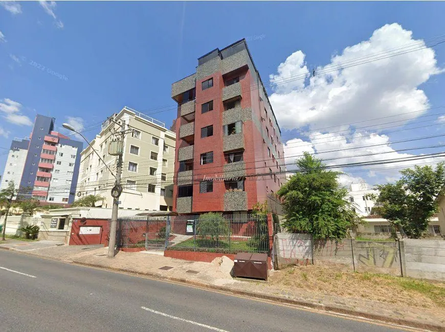 Foto 1 de Apartamento com 3 Quartos à venda, 96m² em Cabral, Curitiba