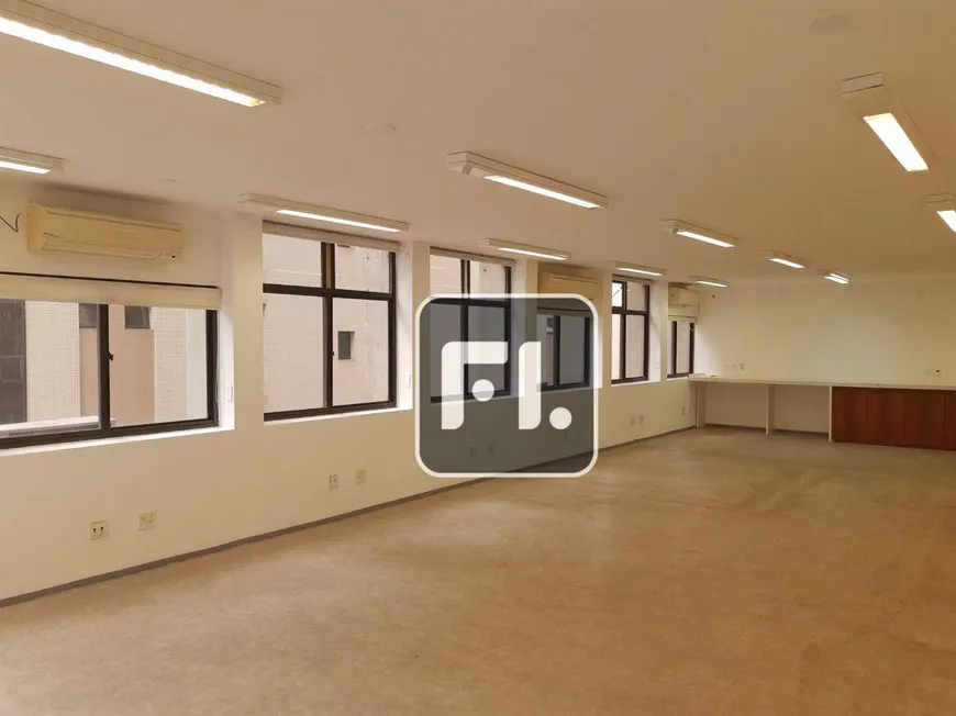 Foto 1 de Sala Comercial para alugar, 236m² em Vila Olímpia, São Paulo