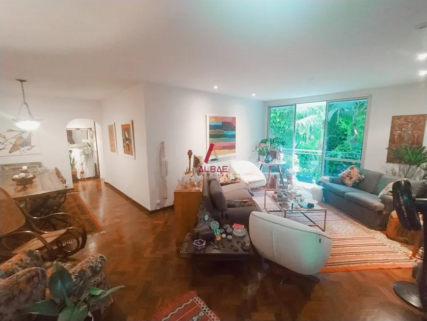 Foto 1 de Apartamento com 4 Quartos à venda, 140m² em Gávea, Rio de Janeiro