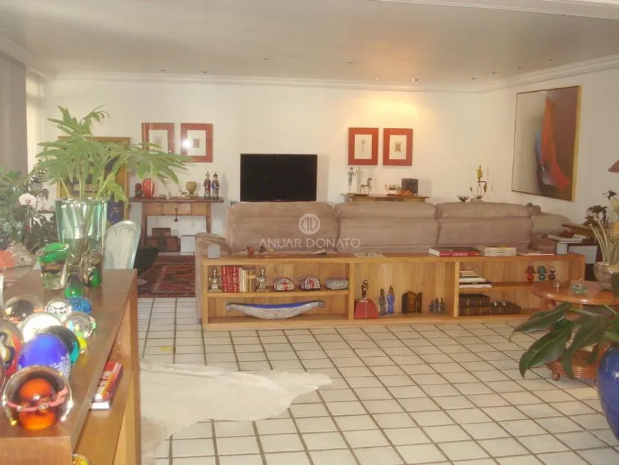 Foto 1 de Apartamento com 4 Quartos à venda, 398m² em Lourdes, Belo Horizonte