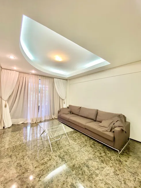 Foto 1 de Apartamento com 4 Quartos para venda ou aluguel, 150m² em Jardim Renascença, São Luís