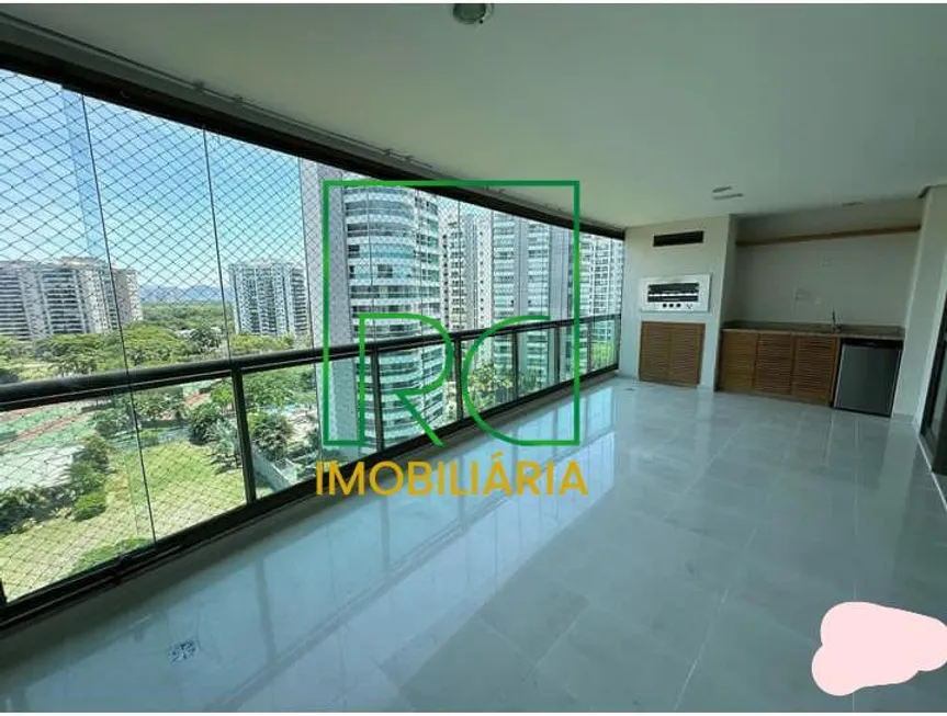 Foto 1 de Apartamento com 3 Quartos para alugar, 178m² em Barra da Tijuca, Rio de Janeiro
