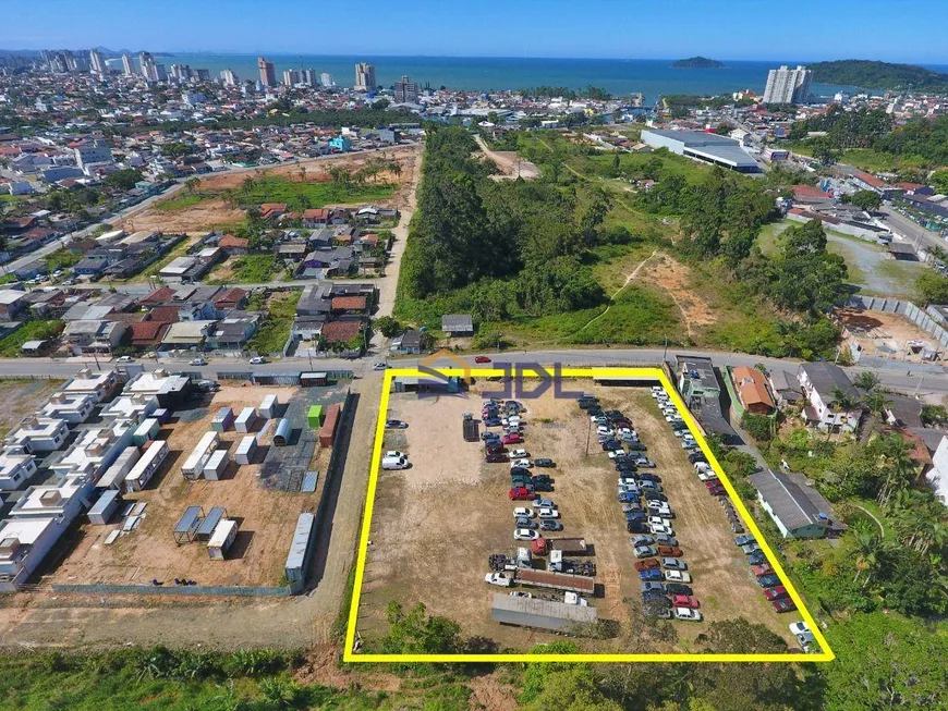 Foto 1 de Lote/Terreno à venda, 5422m² em , Balneário Piçarras