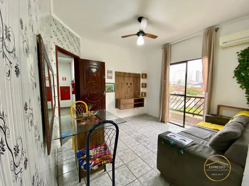 Foto 1 de Apartamento com 1 Quarto à venda, 50m² em Vila Assunção, Praia Grande