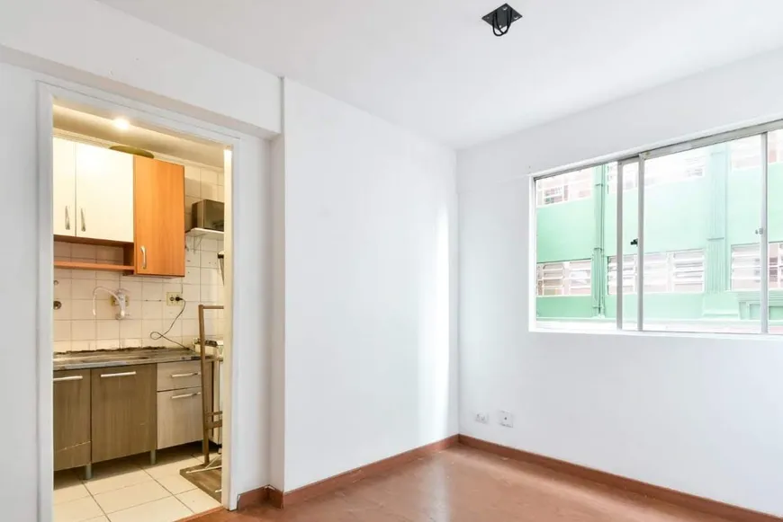 Foto 1 de Apartamento com 2 Quartos à venda, 52m² em Sé, São Paulo