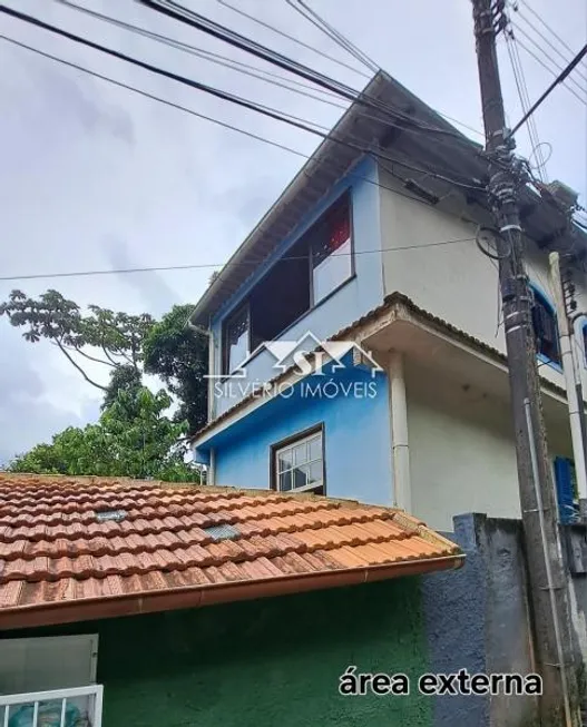 Foto 1 de Casa com 4 Quartos à venda, 57m² em Morin, Petrópolis