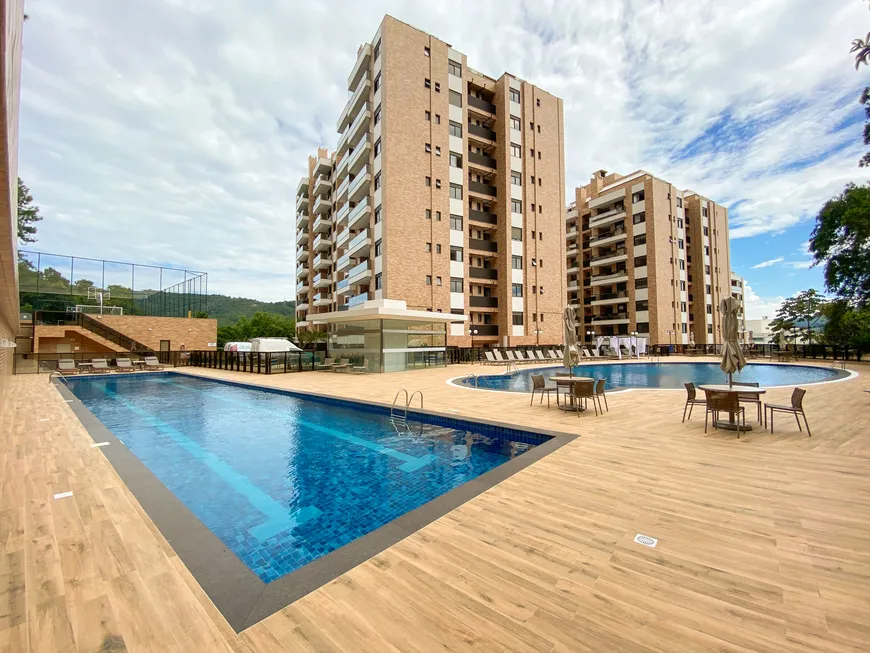 Foto 1 de Apartamento com 3 Quartos para alugar, 101m² em Itacorubi, Florianópolis