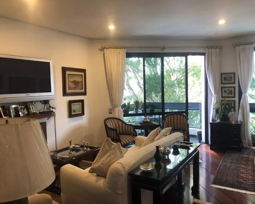 Foto 1 de Apartamento com 4 Quartos à venda, 173m² em Indianópolis, São Paulo