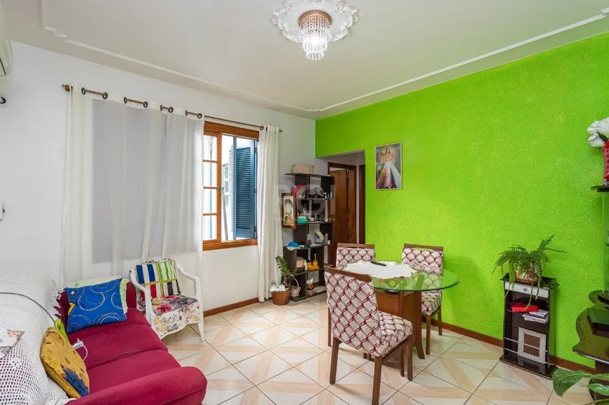 Foto 1 de Apartamento com 2 Quartos à venda, 56m² em Menino Deus, Porto Alegre