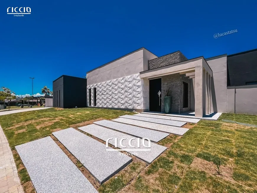 Foto 1 de Casa de Condomínio com 3 Quartos à venda, 280m² em Urbanova, São José dos Campos