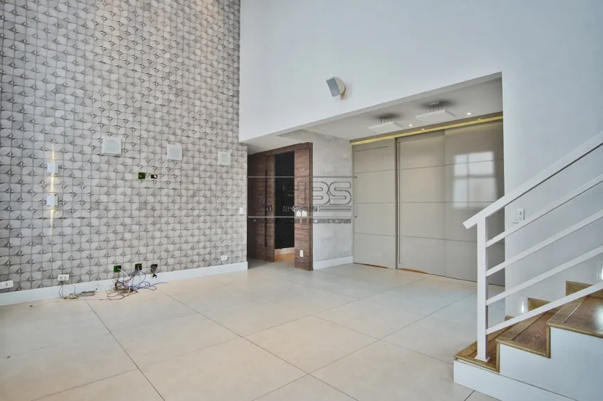 Foto 1 de Apartamento com 3 Quartos à venda, 184m² em Panamby, São Paulo