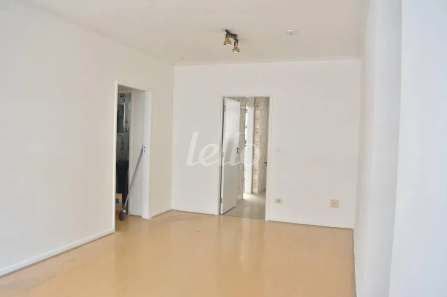 Foto 1 de Apartamento com 3 Quartos para alugar, 135m² em Jardins, São Paulo