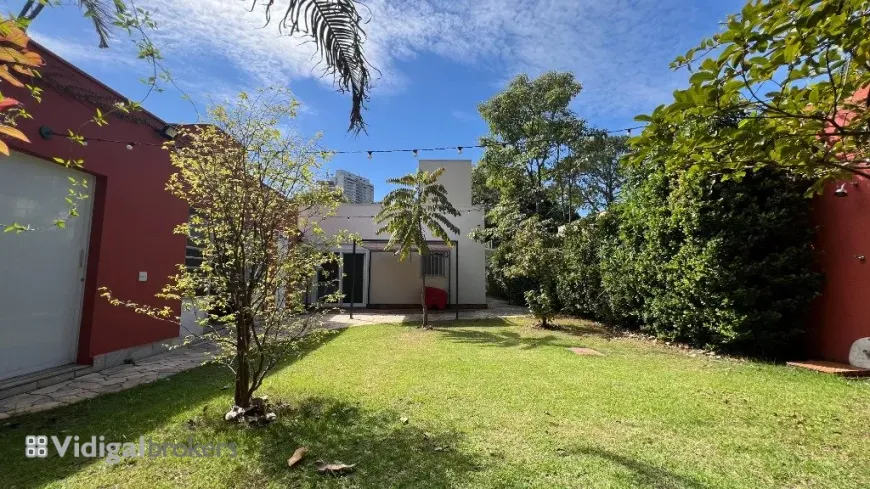 Foto 1 de Casa com 2 Quartos para venda ou aluguel, 190m² em Butantã, São Paulo