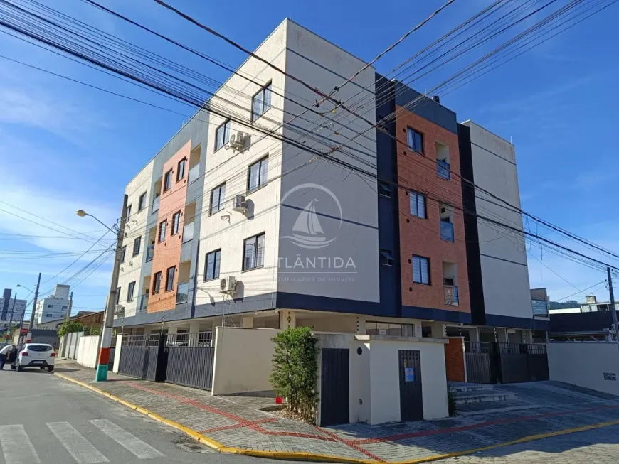 Foto 1 de Apartamento com 2 Quartos à venda, 58m² em Camboriu, Camboriú