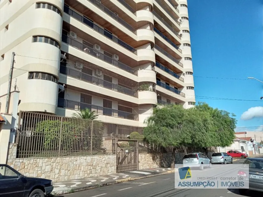 Foto 1 de Apartamento com 4 Quartos à venda, 228m² em Centro, Araras