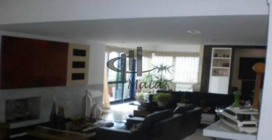Foto 1 de Apartamento com 3 Quartos à venda, 262m² em Santo Antônio, São Caetano do Sul