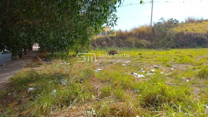 Foto 1 de Lote/Terreno à venda, 221m² em Margem Esquerda, Cachoeira Paulista