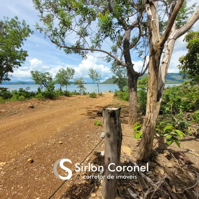 Foto 1 de Fazenda/Sítio com 3 Quartos à venda, 200m² em , Niquelândia