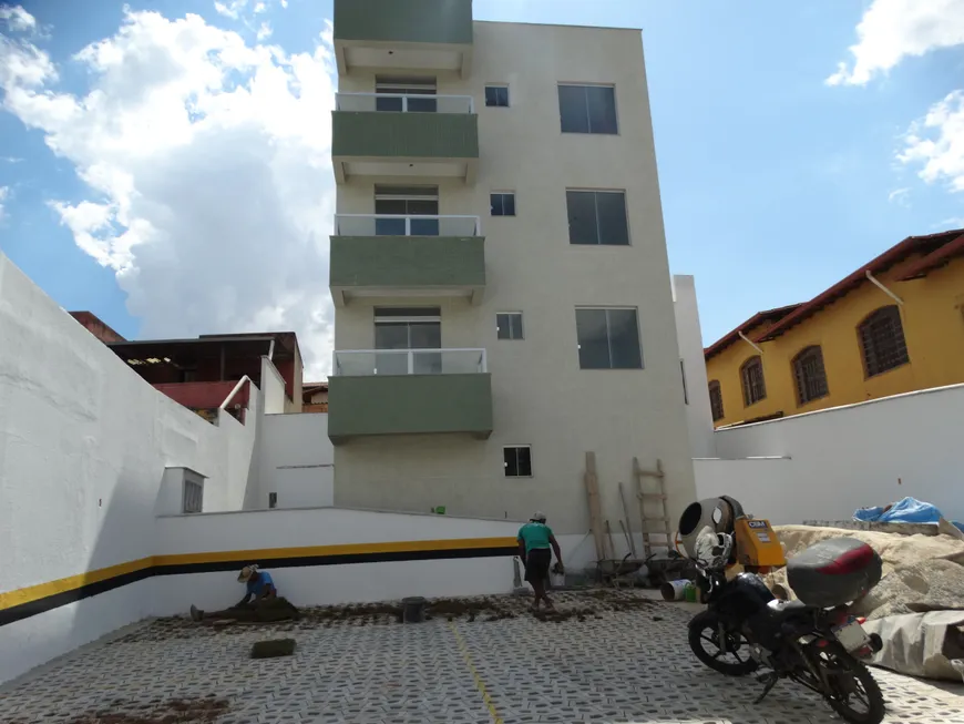 Foto 1 de Apartamento com 2 Quartos à venda, 68m² em Alvorada, Contagem