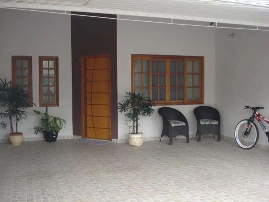 Foto 1 de Casa com 2 Quartos à venda, 125m² em Jardim Estância Bom Viver, Itu