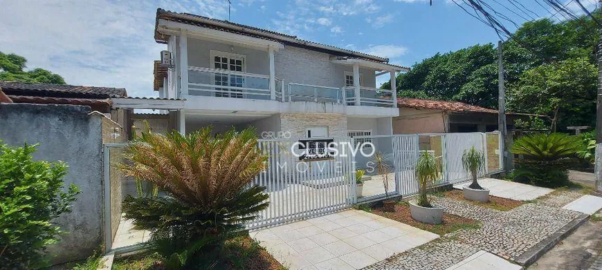 Foto 1 de Casa de Condomínio com 4 Quartos à venda, 326m² em Baldeador, Niterói