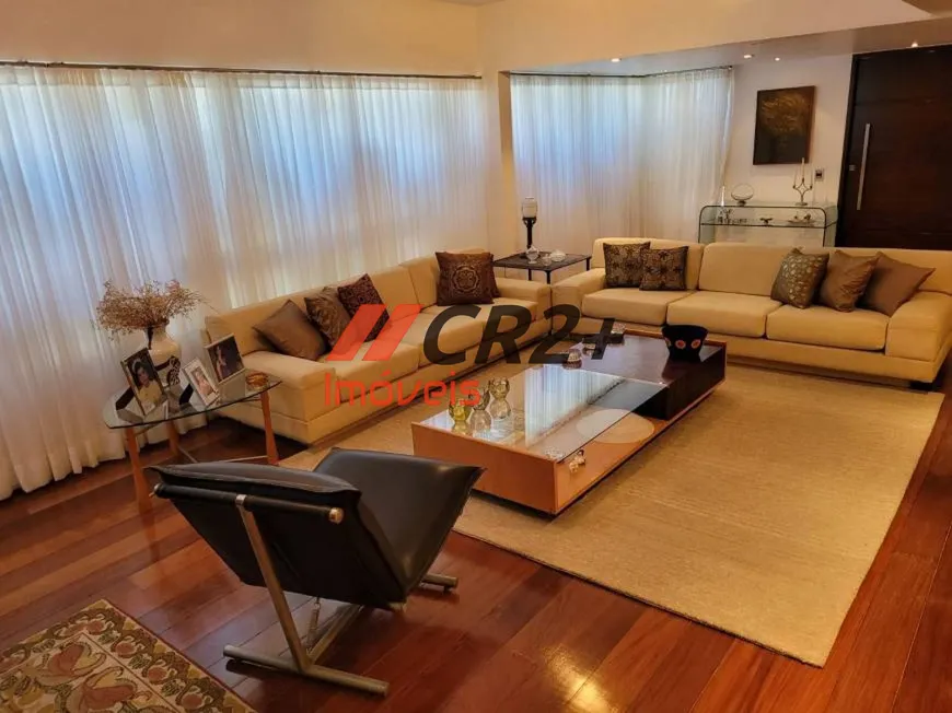 Foto 1 de Cobertura com 4 Quartos à venda, 310m² em Casa Forte, Recife
