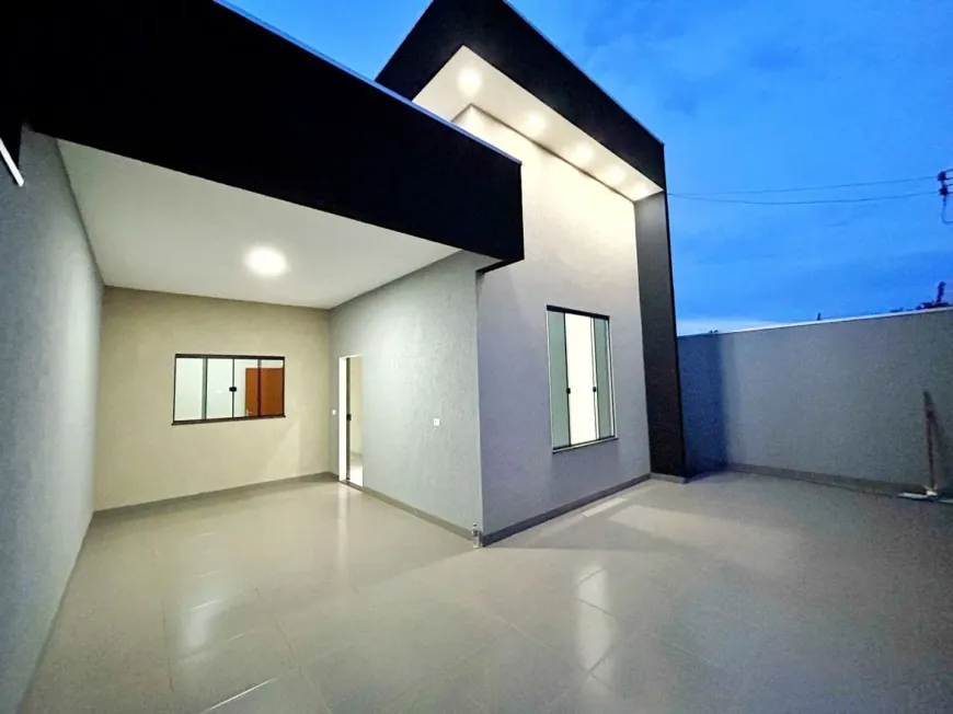 Foto 1 de Casa com 3 Quartos à venda, 107m² em , Santa Helena de Goiás