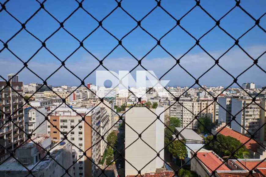 Foto 1 de Apartamento com 3 Quartos à venda, 100m² em Copacabana, Rio de Janeiro