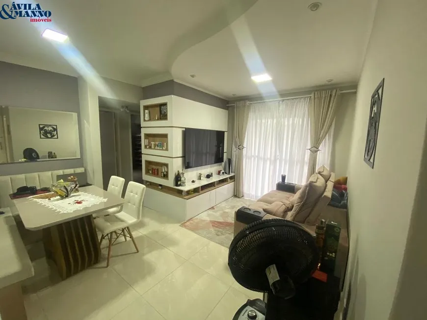 Foto 1 de Apartamento com 2 Quartos para venda ou aluguel, 60m² em Vila Tolstoi, São Paulo