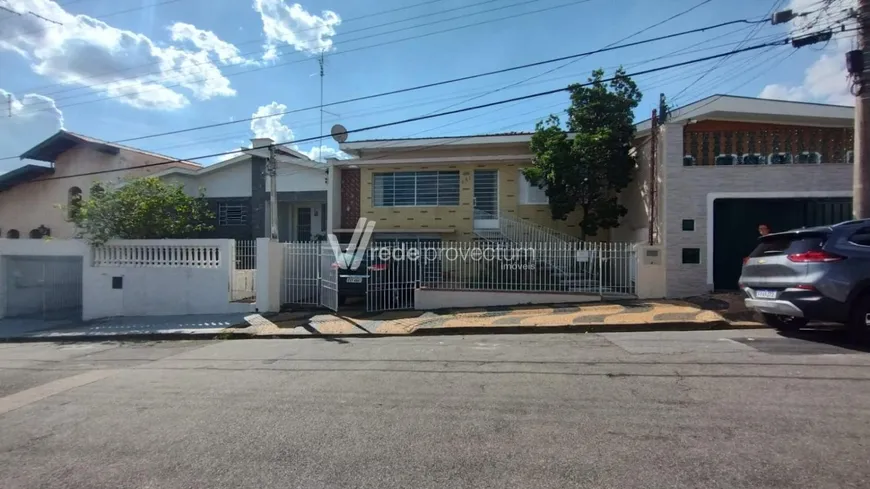 Foto 1 de Casa com 4 Quartos à venda, 156m² em Jardim Leonor, Campinas