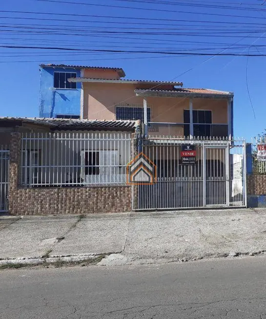 Foto 1 de Sobrado com 4 Quartos à venda, 432m² em Vila Tupa, Alvorada