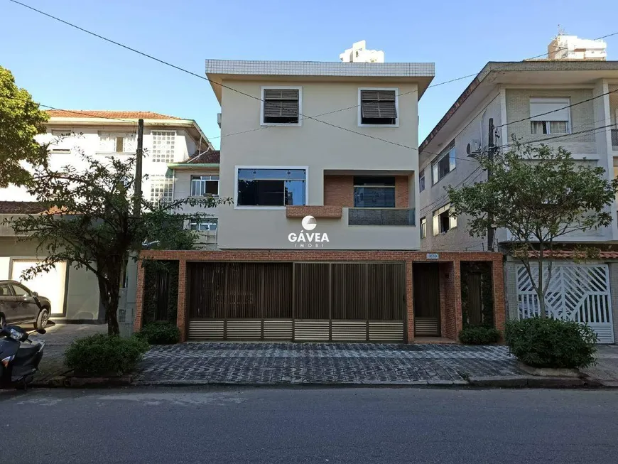 Foto 1 de Casa com 4 Quartos para alugar, 250m² em Embaré, Santos