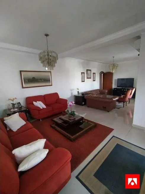 Foto 1 de Casa com 3 Quartos à venda, 280m² em Vila Santa Maria, Americana