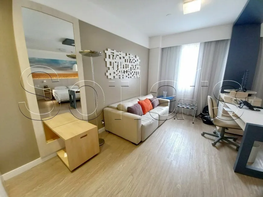 Foto 1 de Apartamento com 1 Quarto à venda, 28m² em Alphaville, Santana de Parnaíba