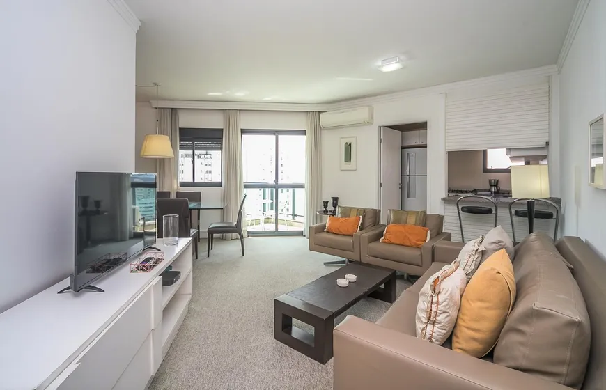 Foto 1 de Apartamento com 2 Quartos para venda ou aluguel, 80m² em Vila Mariana, São Paulo