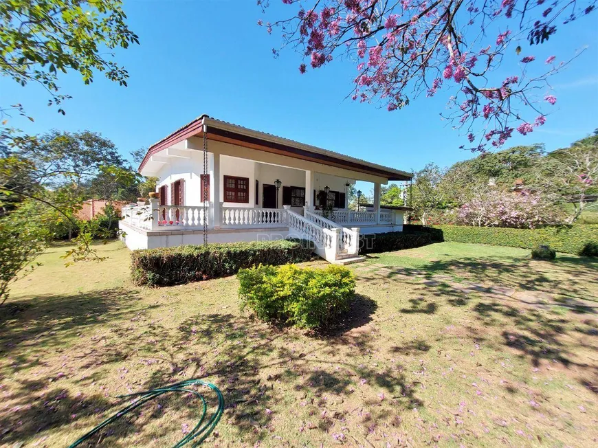 Foto 1 de Casa de Condomínio com 2 Quartos à venda, 200m² em Vila de São Fernando, Cotia