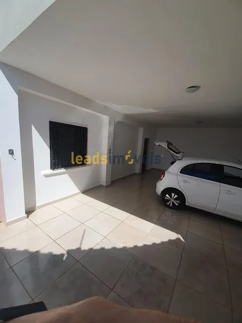 Foto 1 de Casa com 2 Quartos à venda, 240m² em Jardim Arlindo Laguna, Ribeirão Preto