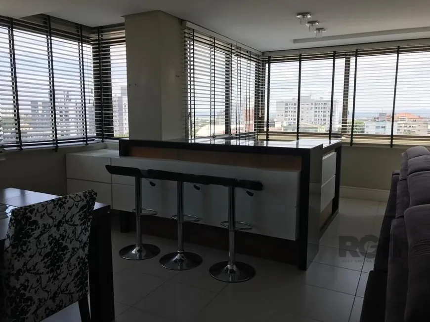 Foto 1 de Apartamento com 3 Quartos à venda, 149m² em Jardim Itú Sabará, Porto Alegre