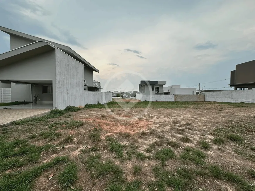 Foto 1 de Lote/Terreno à venda, 300m² em Condomínio Belvedere II, Cuiabá