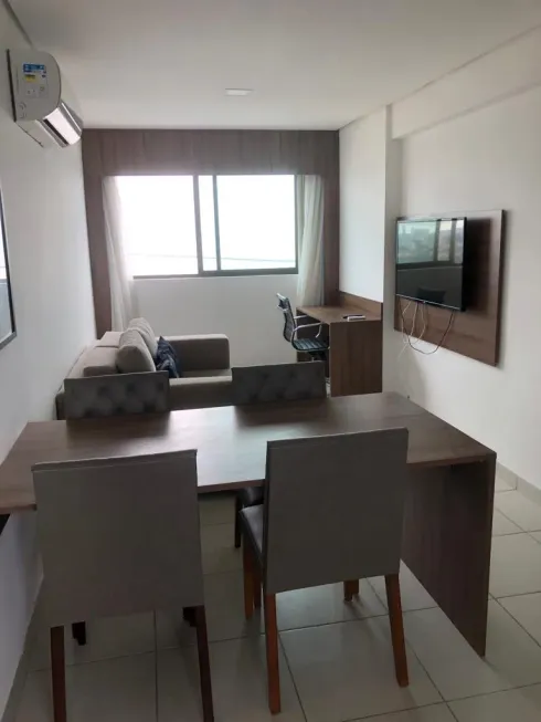 Foto 1 de Apartamento com 2 Quartos para alugar, 52m² em Pina, Recife