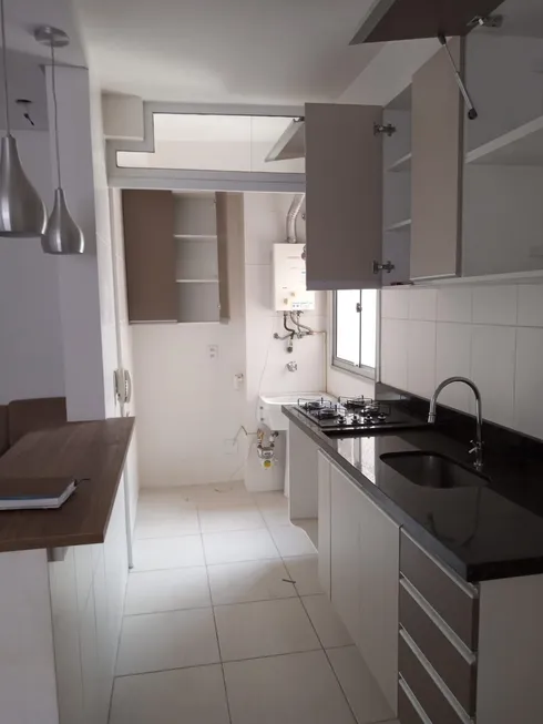 Foto 1 de Apartamento com 3 Quartos à venda, 54m² em Canhema, Diadema